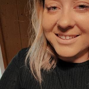 Meet your Posher, Gloria